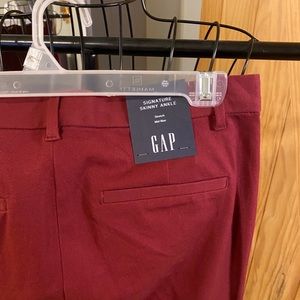 NWT Gap Signature Skinny Pant